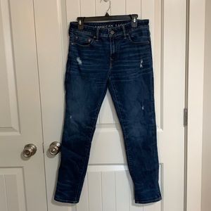 Men’s AEO. Denim jeans.  Next level airflex.  Skinny. Medium wash. Distressed.